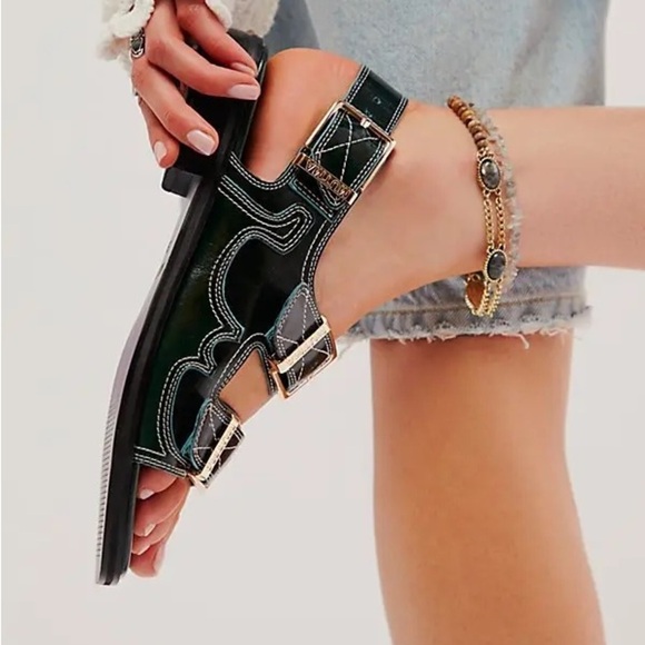 NWT Free People Mutma Kaita Buckle Sandals Size 39